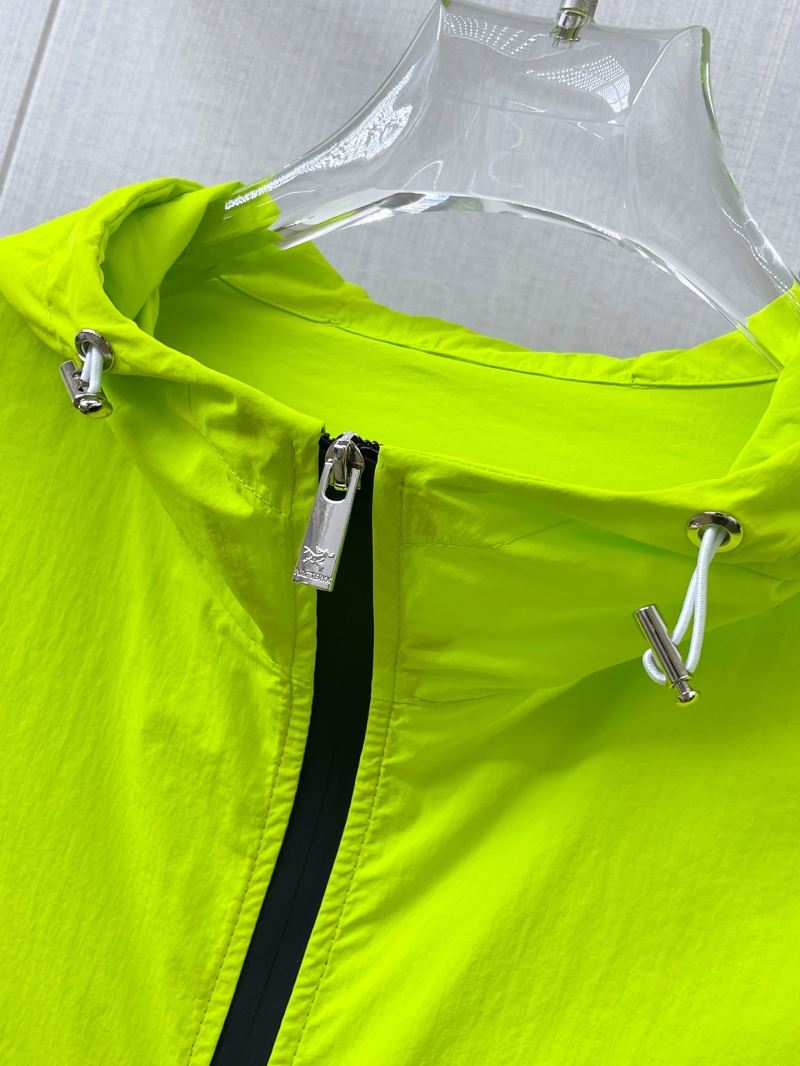 Arcteryx Sunscreen Jacket